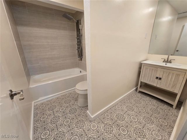 10306 Winthrop Road, Streetsboro, OH 44241