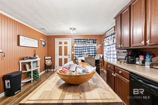 23455 Redtown Road, Atmore, AL 36502