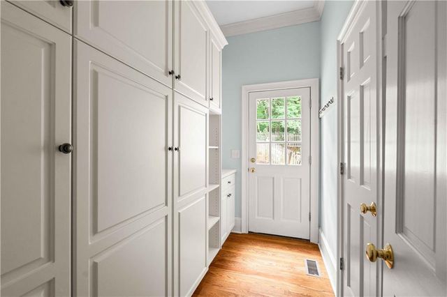 2796 Payton Oaks Drive, Atlanta, GA 30345