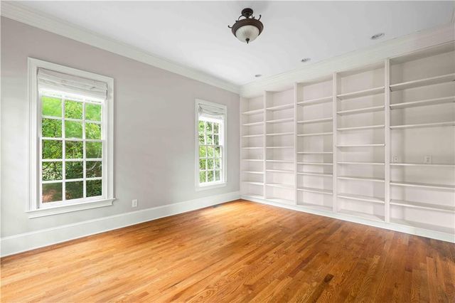 2796 Payton Oaks Drive, Atlanta, GA 30345