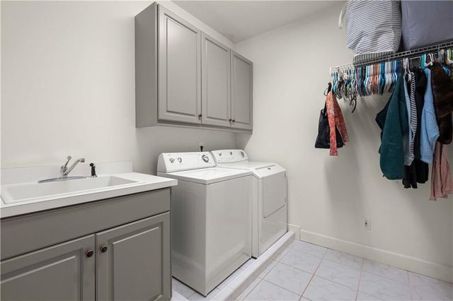2796 Payton Oaks Drive, Atlanta, GA 30345