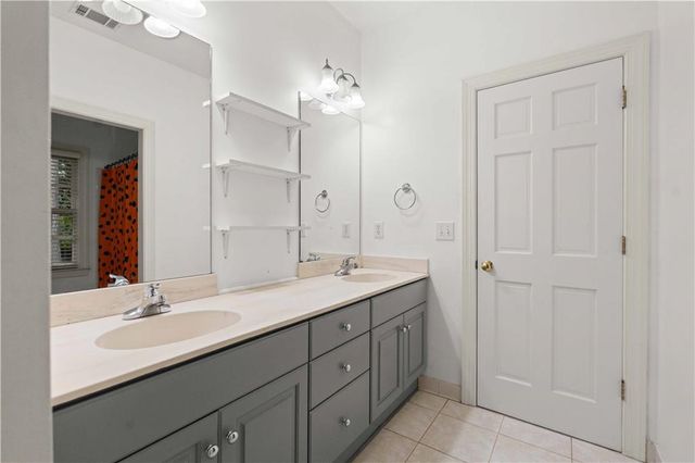 2796 Payton Oaks Drive, Atlanta, GA 30345