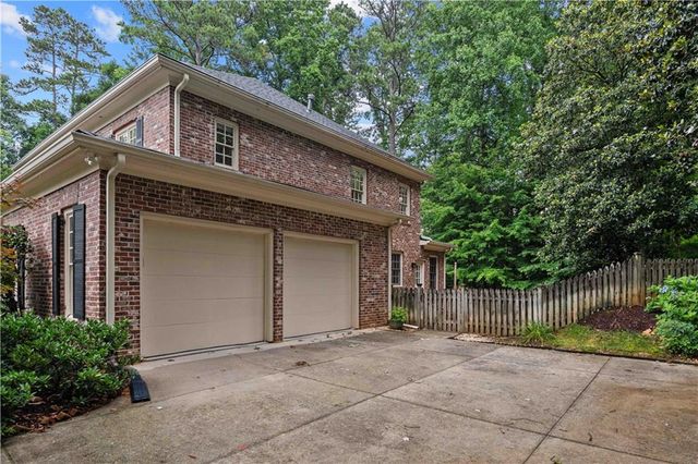 2796 Payton Oaks Drive, Atlanta, GA 30345