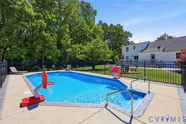 4130 Peppertown Rd, Mechanicsville, VA 23111