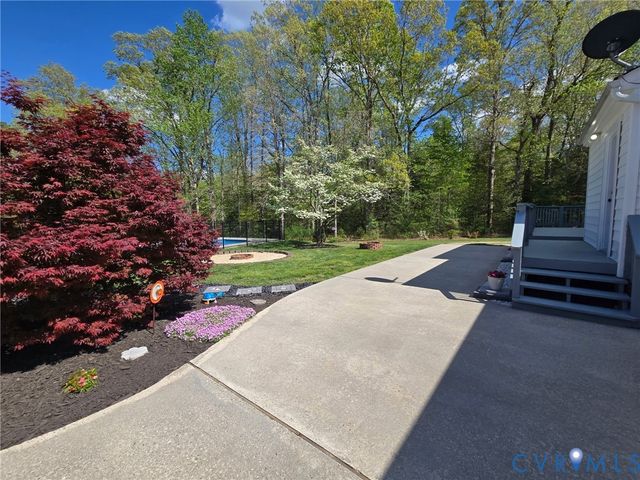 4130 Peppertown Rd, Mechanicsville, VA 23111
