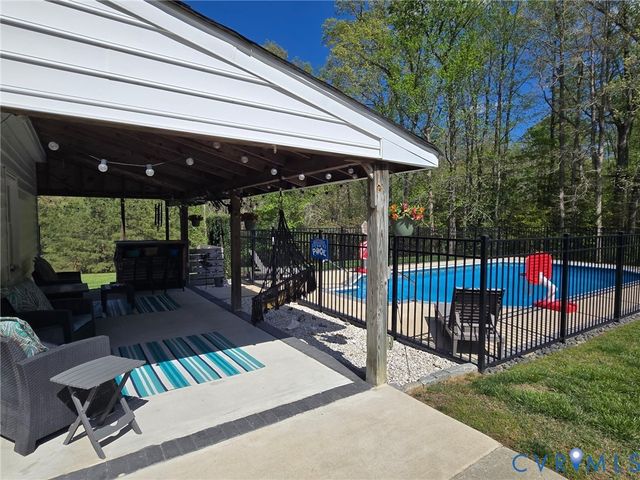4130 Peppertown Rd, Mechanicsville, VA 23111