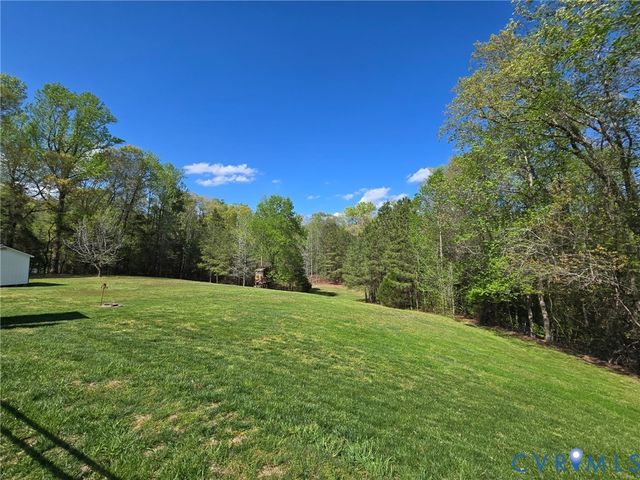 4130 Peppertown Rd, Mechanicsville, VA 23111