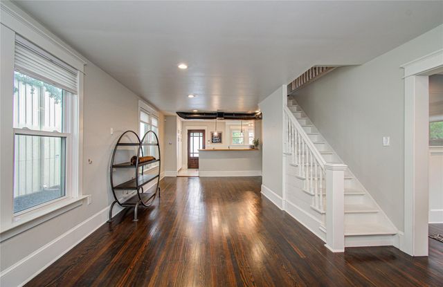 718 W 17th Street, Houston, TX 77008