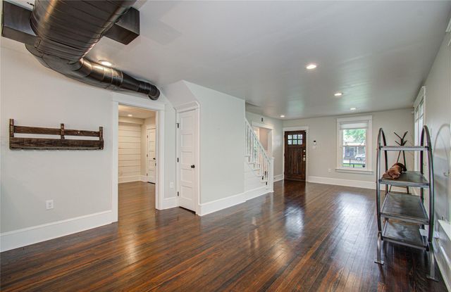 718 W 17th Street, Houston, TX 77008