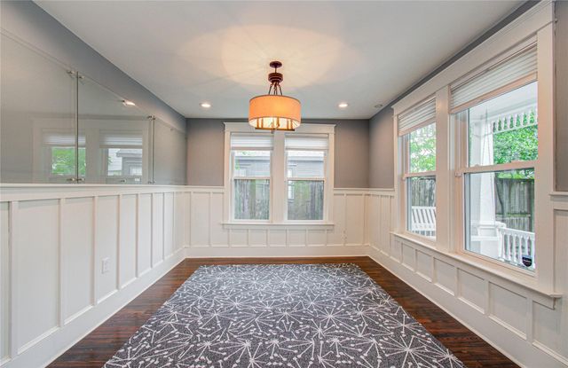 718 W 17th Street, Houston, TX 77008