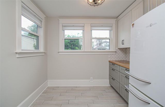 718 W 17th Street, Houston, TX 77008