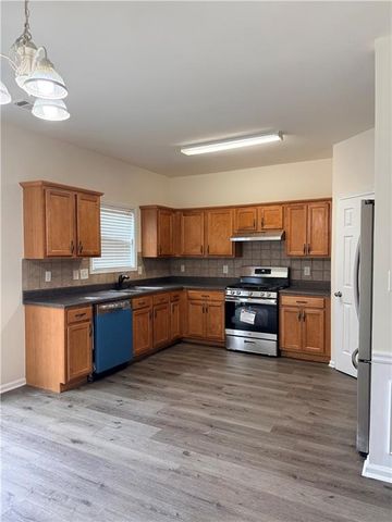 1935 Dilcrest Dr, Duluth, GA 30096