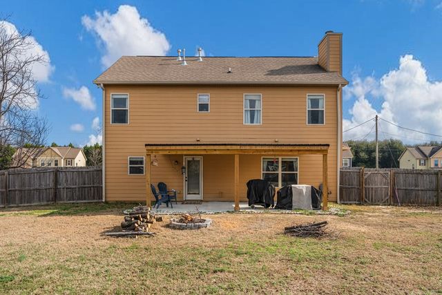 24 Churchill Drive, Fort Mitchell, AL 36856