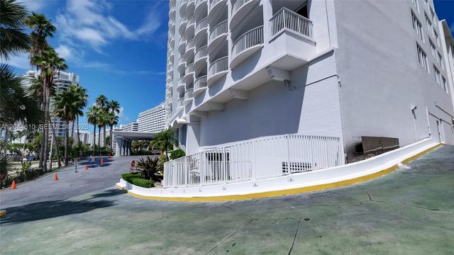 5401 Collins Avenue 928, Miami Beach, FL 33140