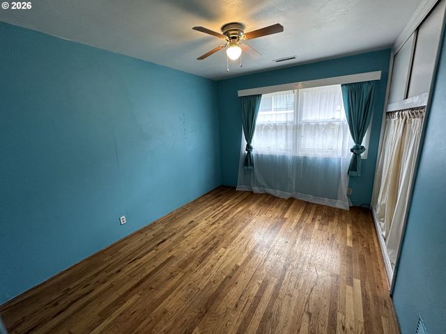 2249 ARTHUR Dr, Reedsport, OR 97467