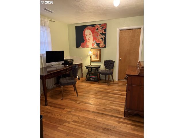 2249 ARTHUR Dr, Reedsport, OR 97467