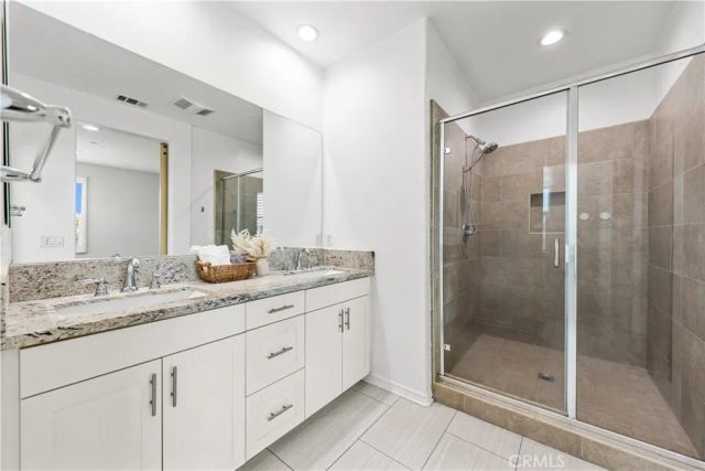 436 W Duarte Road A, Monrovia, CA 91016