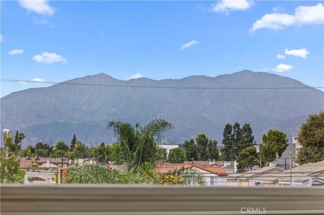 436 W Duarte Road A, Monrovia, CA 91016