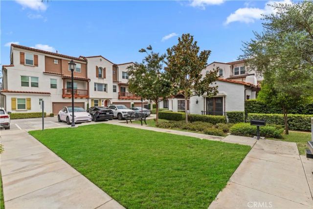 436 W Duarte Road A, Monrovia, CA 91016