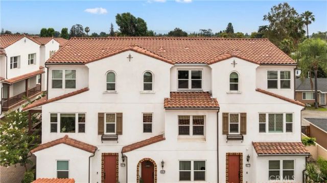 436 W Duarte Road A, Monrovia, CA 91016