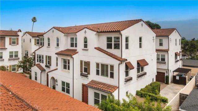 436 W Duarte Road A, Monrovia, CA 91016