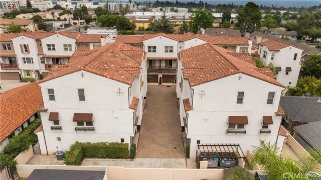 436 W Duarte Road A, Monrovia, CA 91016