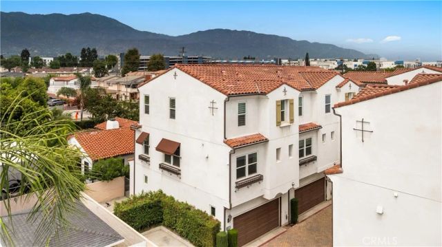 436 W Duarte Road A, Monrovia, CA 91016