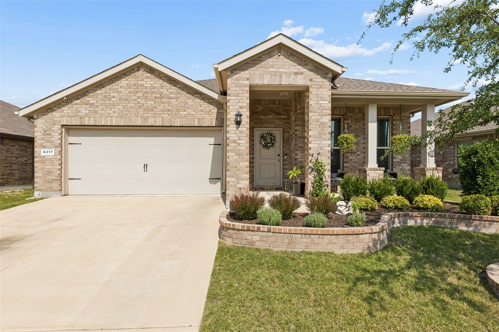 8217 Burma Drive, Fort Worth, TX 76131