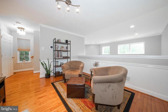 409 FORT HILL CIR, Fort Washington, PA 19034