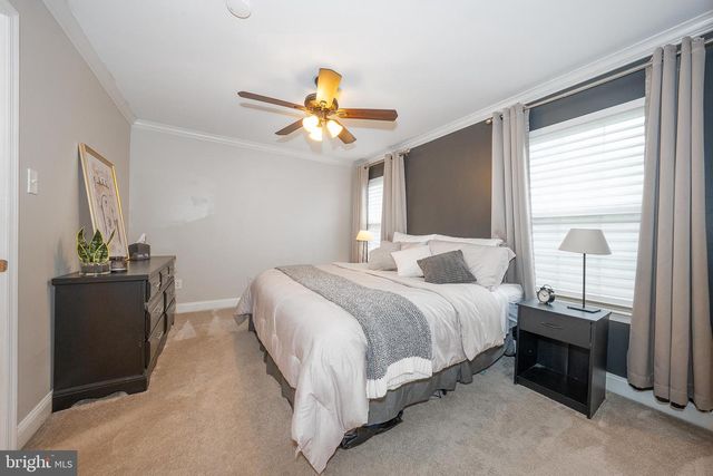 409 FORT HILL CIR, Fort Washington, PA 19034