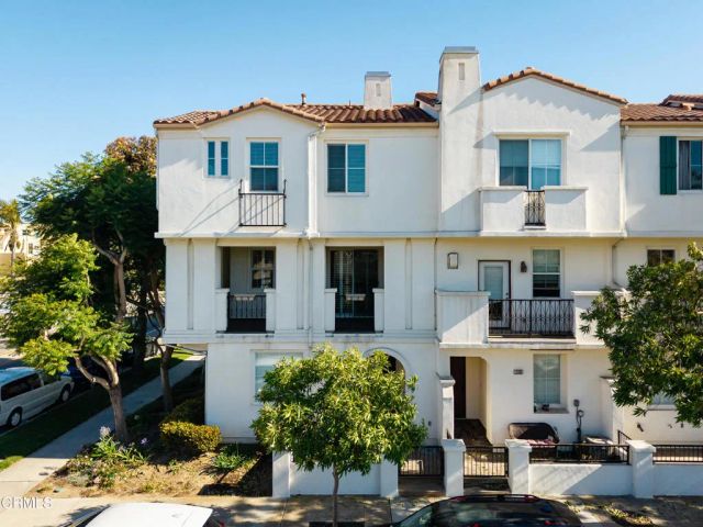 104 W Santa Clara Street, Ventura, CA 93001