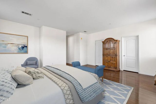 104 W Santa Clara Street, Ventura, CA 93001