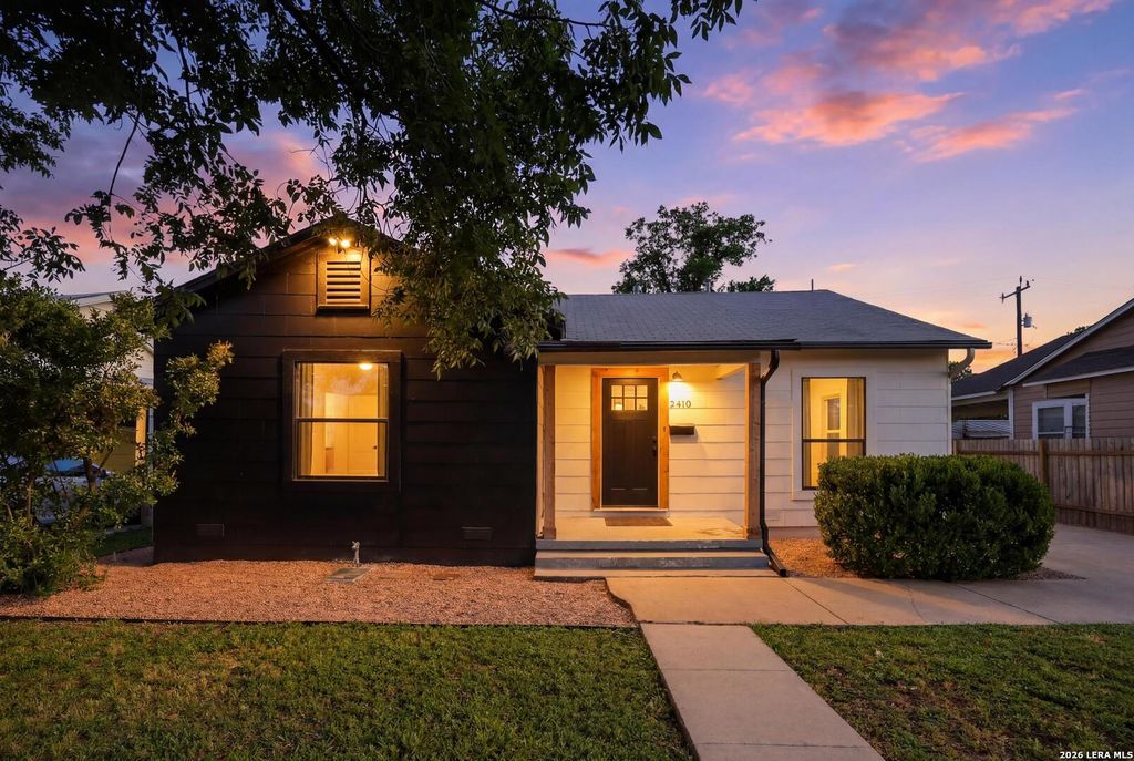 2410 W Mistletoe, San Antonio, TX 78228