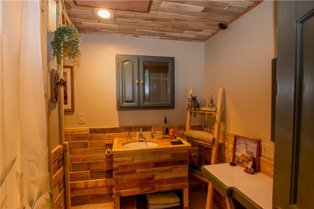 33 Ross Street, Batavia City, NY 14020