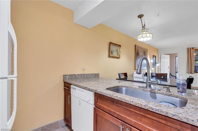 13134 Feather Sound DR, Fort Myers, FL 33919