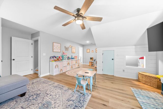 234 Davis Ln, Erin, TN 37061