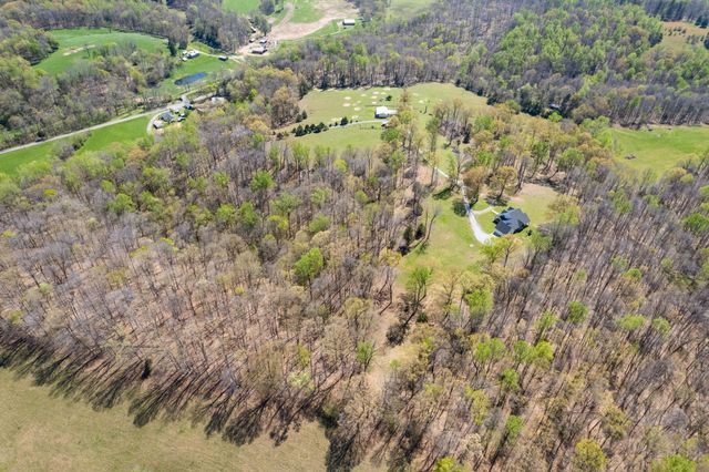 234 Davis Ln, Erin, TN 37061