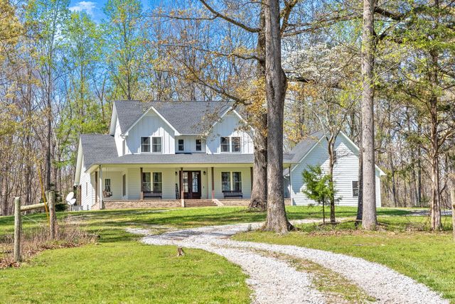 234 Davis Ln, Erin, TN 37061