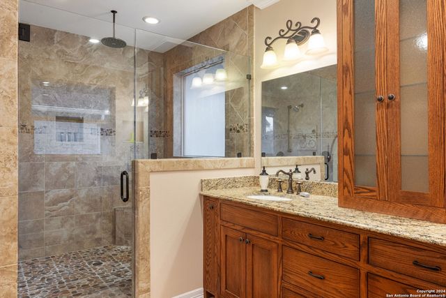 108 MOUNTAIN VW, Boerne, TX 78006