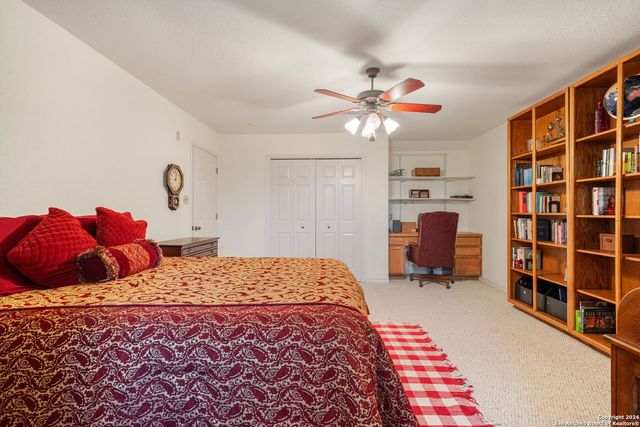 108 MOUNTAIN VW, Boerne, TX 78006