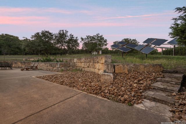 108 MOUNTAIN VW, Boerne, TX 78006