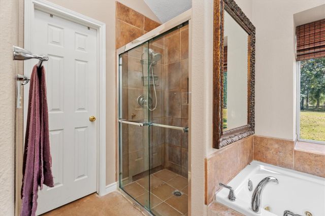 10205 Fostoria Road, Cleveland, TX 77328