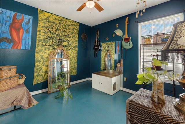 707 Crystal Street, Lowell, AR 72745