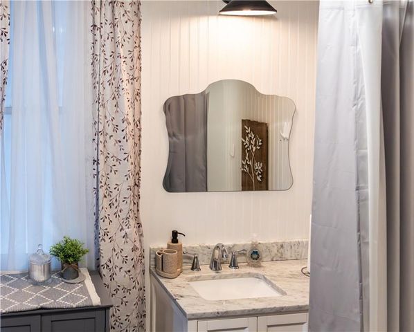 804 N Main Street, Independence, MO 64050