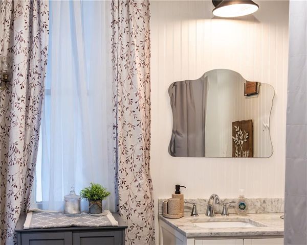 804 N Main Street, Independence, MO 64050