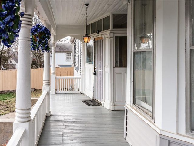 804 N Main Street, Independence, MO 64050