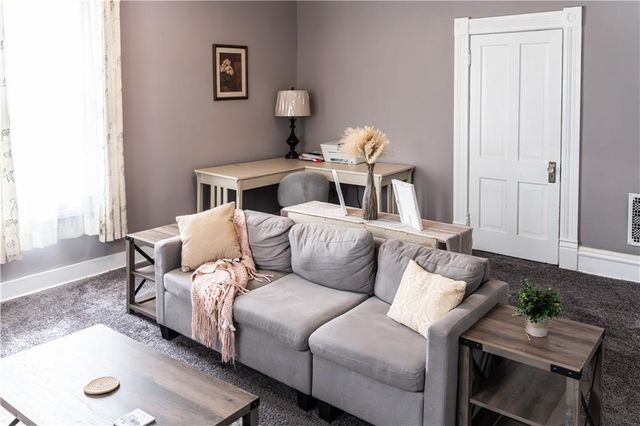 804 N Main Street, Independence, MO 64050