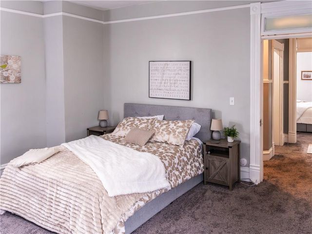 804 N Main Street, Independence, MO 64050