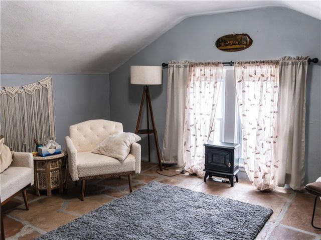 804 N Main Street, Independence, MO 64050