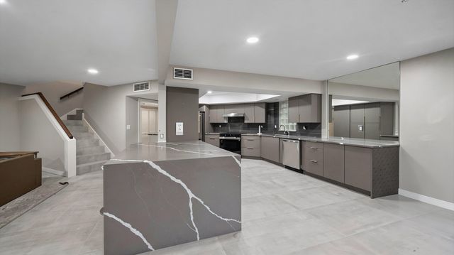 4348 Hazel Avenue Unit B, Palm Beach Gardens, FL 33410